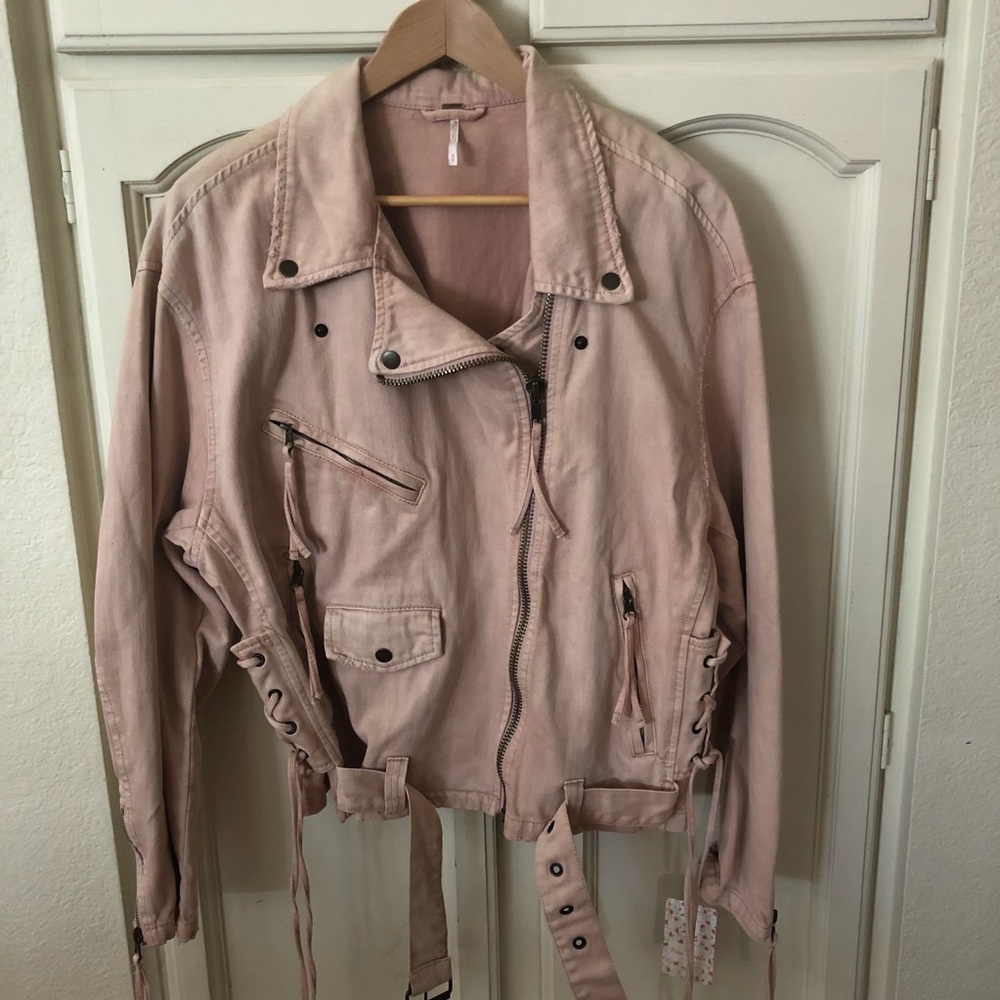 Free People Oversized Pink Blush Denim Jacket - Picture 2 of 6